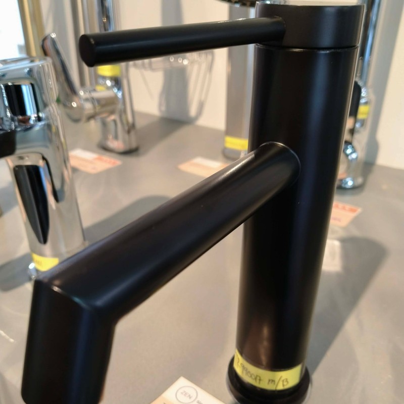 TR990017 Basin Faucet Matte Black
